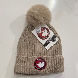 Unisex Tan Pom-Pom Beanie